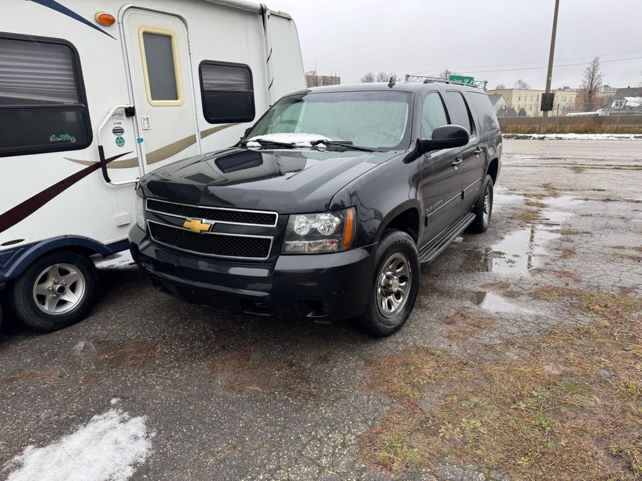 Used 2012 Chevrolet Suburban 4WD 4dr 1500 Commercial for sale in Kitchener, ON