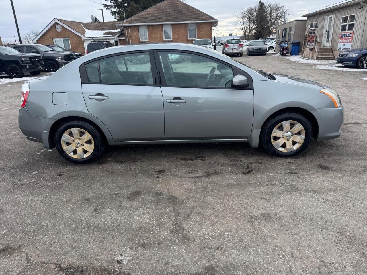 2010 Nissan Sentra 2.0, 4 CYL, GREAT ON FUEL, AS IS SPECIAL - Photo #5