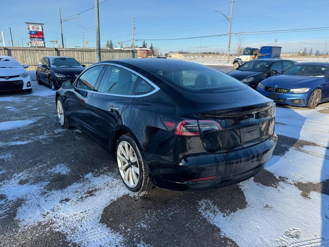 2019 Tesla Model 3 STANDARD RANGE PLUS, ONE OWNER, NO ACCIDENT, CERT - Photo #3