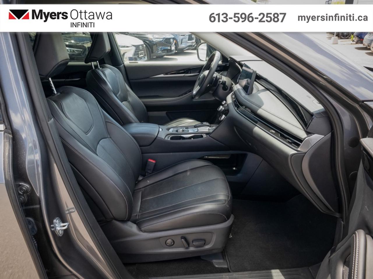 2025 Infiniti QX60 PURE  - Sunroof -  Leather Seats Photo
