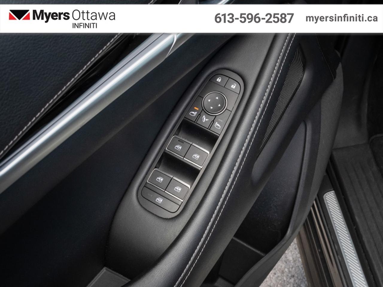 2025 Infiniti QX60 PURE  - Sunroof -  Leather Seats Photo