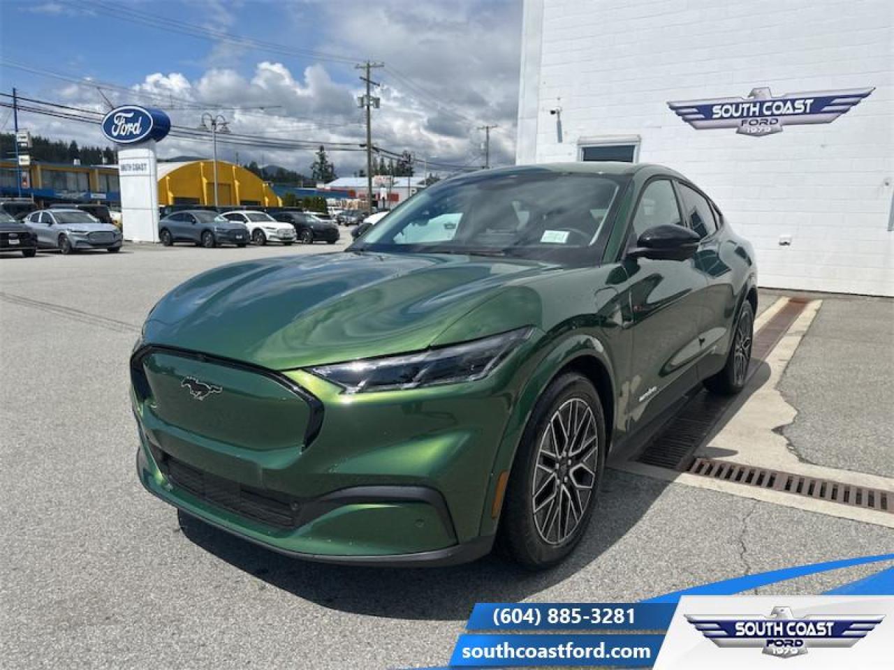 New 2025 Ford Mustang Mach-E Premium AWD for sale in Sechelt, BC