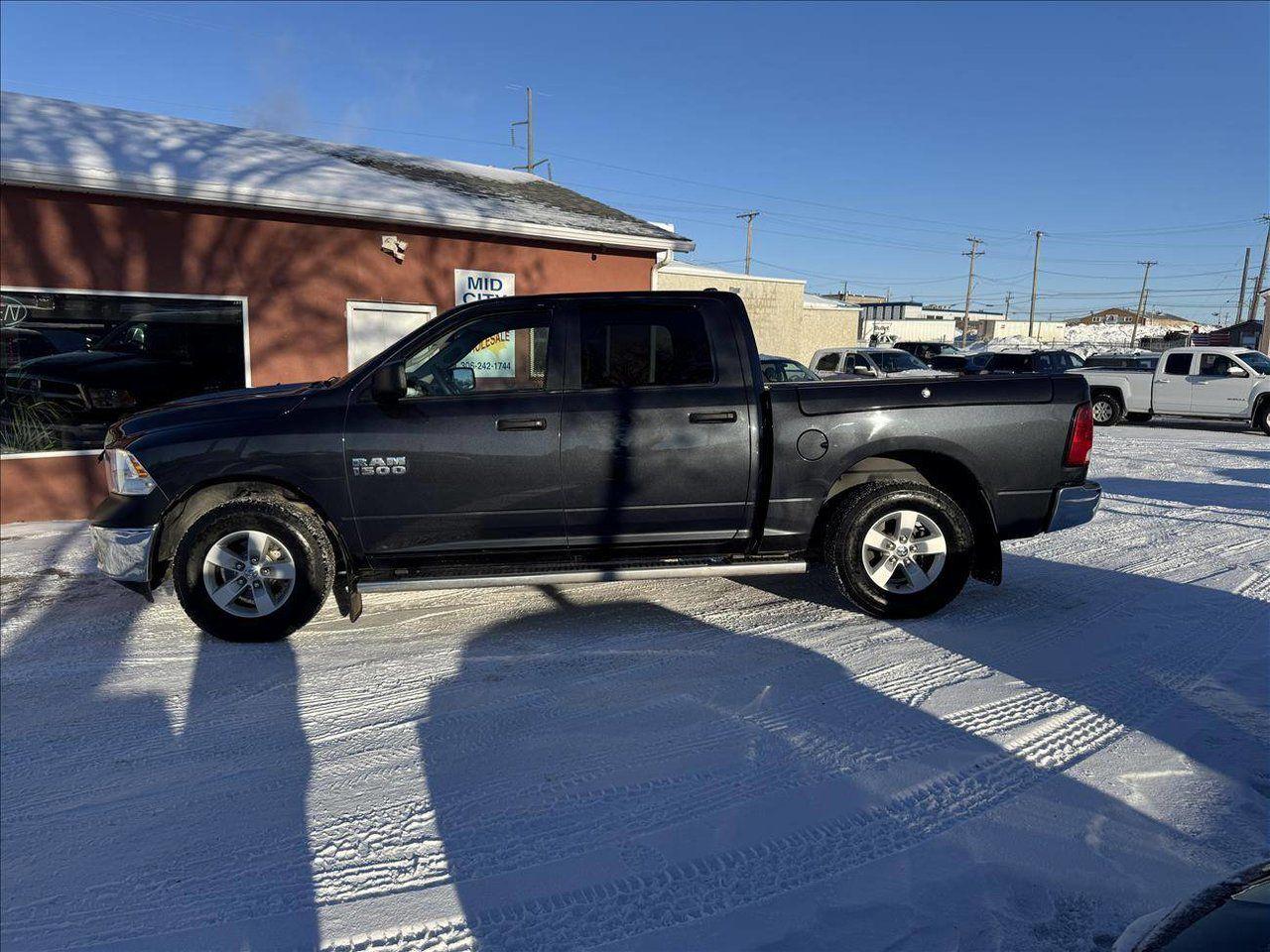 Used 2018 RAM 1500 TRADESMAN CREW CAB 4 for sale in Saskatoon, SK