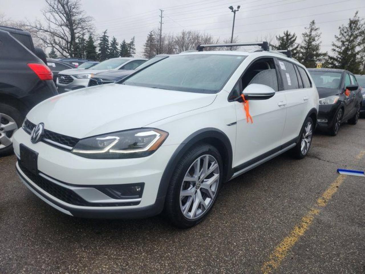 Used 2019 Volkswagen Golf Alltrack Execline 4Motion - Navigation | Pano Sunroof | Heated Leather | Reverse Camera & more!! for sale in Guelph, ON