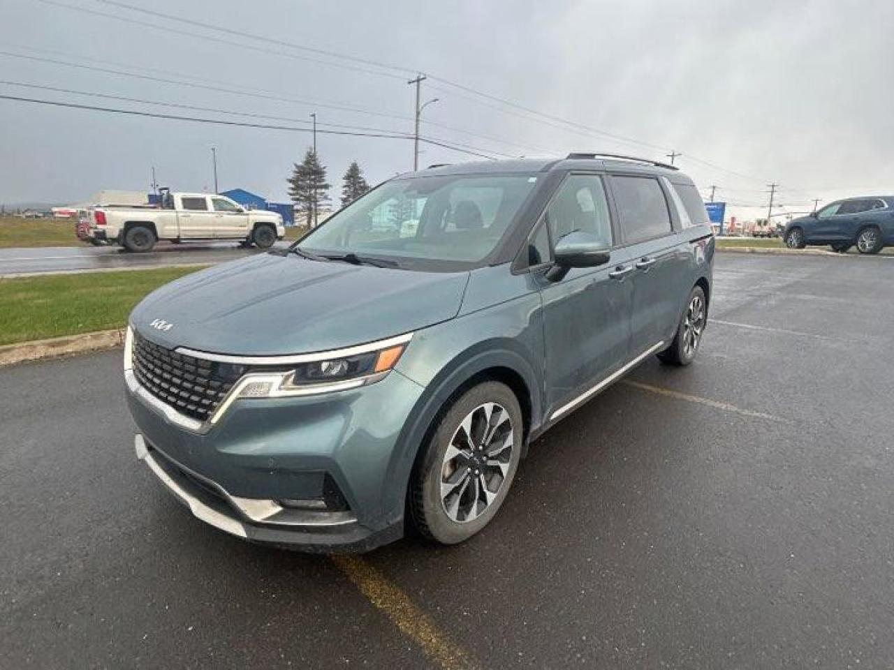 Used 2023 Kia Carnival EX | Leather | Power Sliders + Hatch | Heated Steering + Seats | Smart Cruise | Power Seat | CarPlay for sale in Guelph, ON