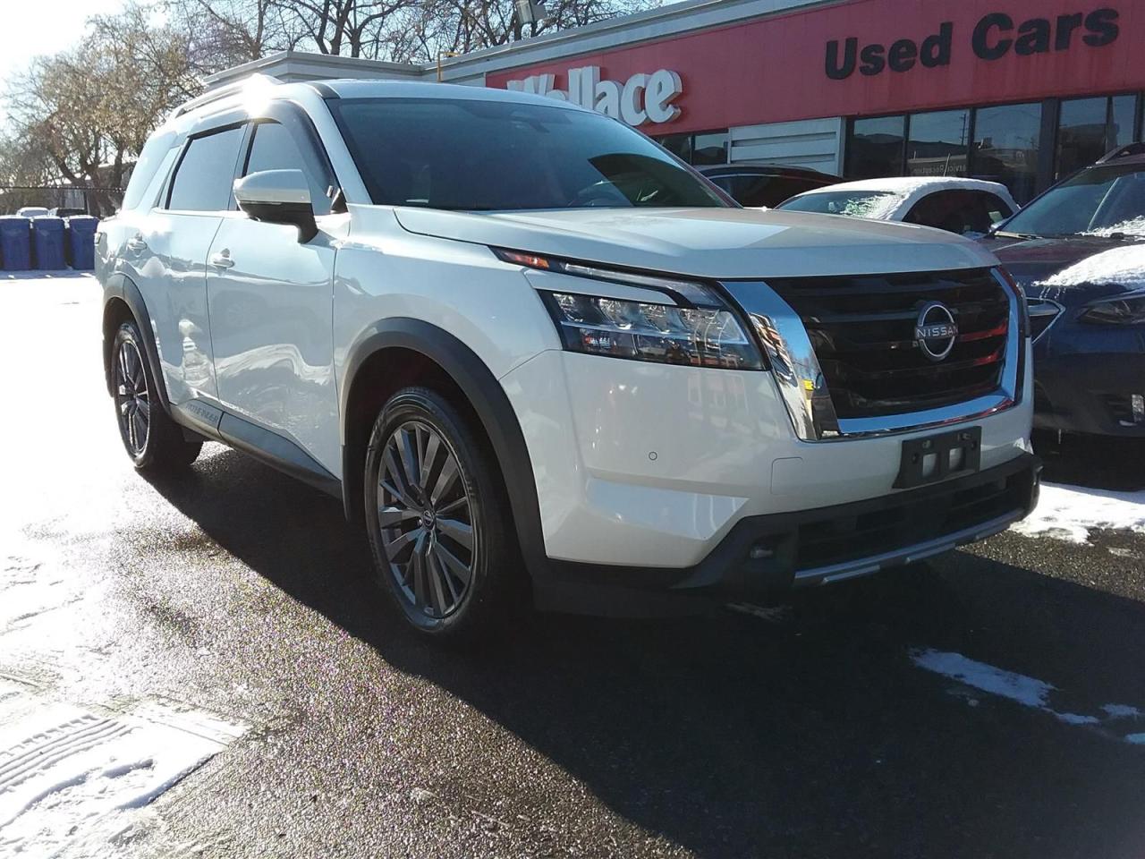 Used 2023 Nissan Pathfinder SL | 4WD | 8 Passenger | Panoramic Sunroof for sale in Ottawa, ON