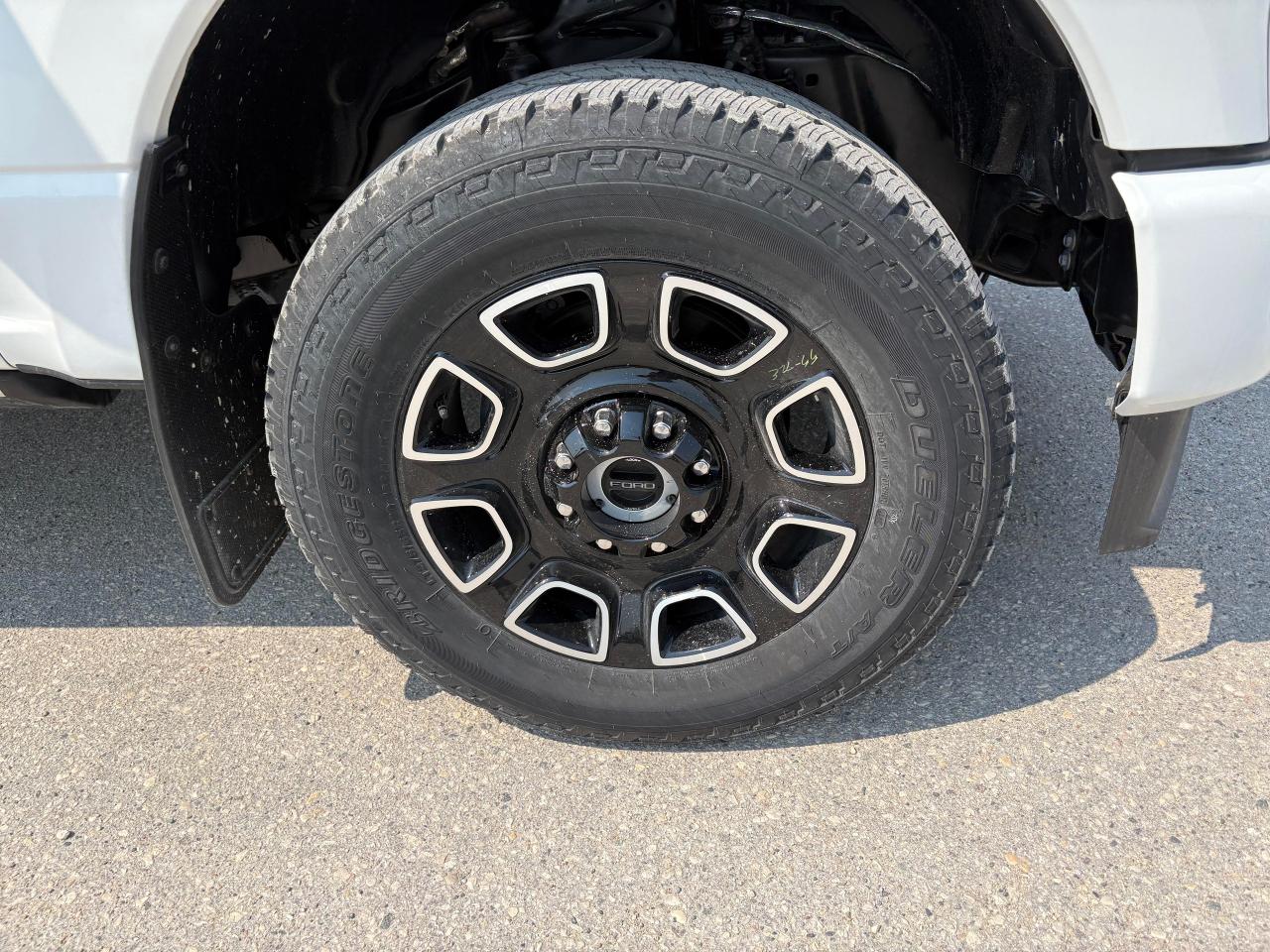 2025 Ford F-350 Super Duty SRW PLATINUM 4WD CREW CAB 6.75' BOX Photo5
