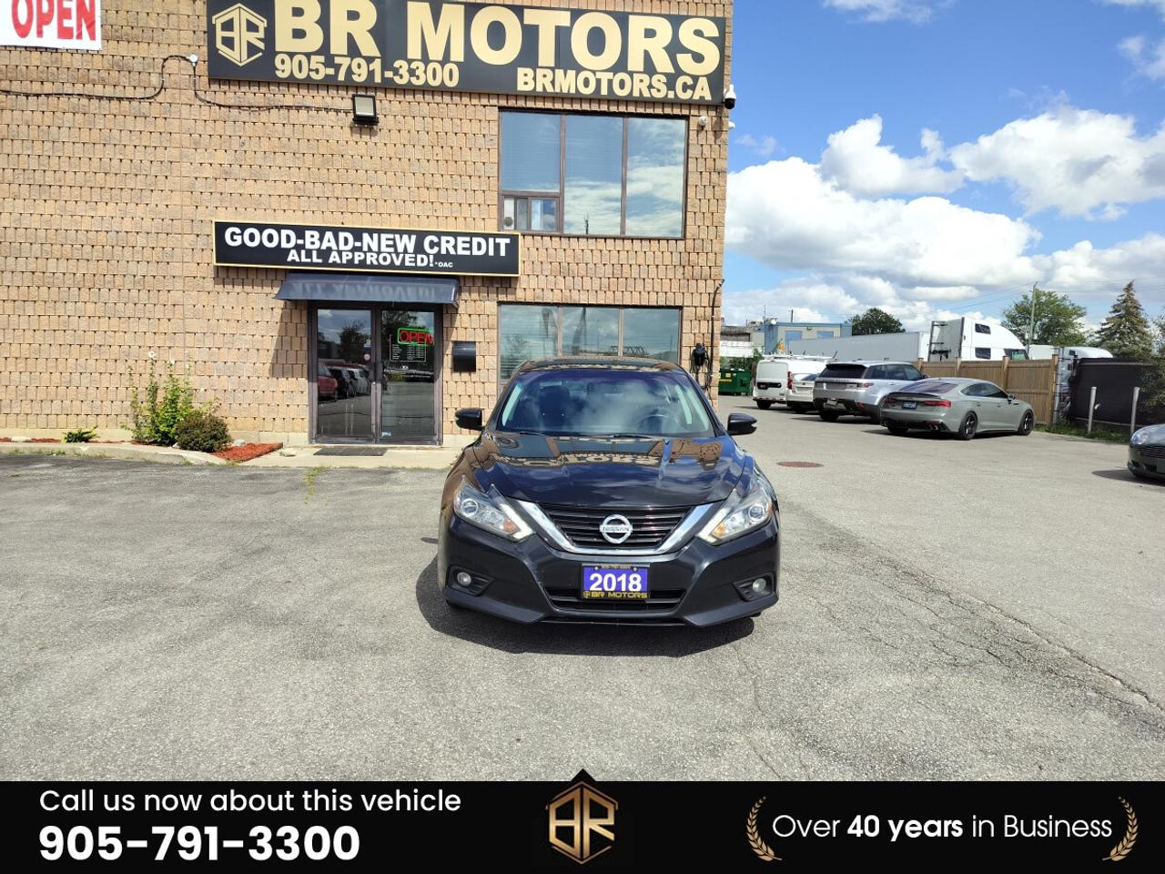 2018 Nissan Altima SL Photo1