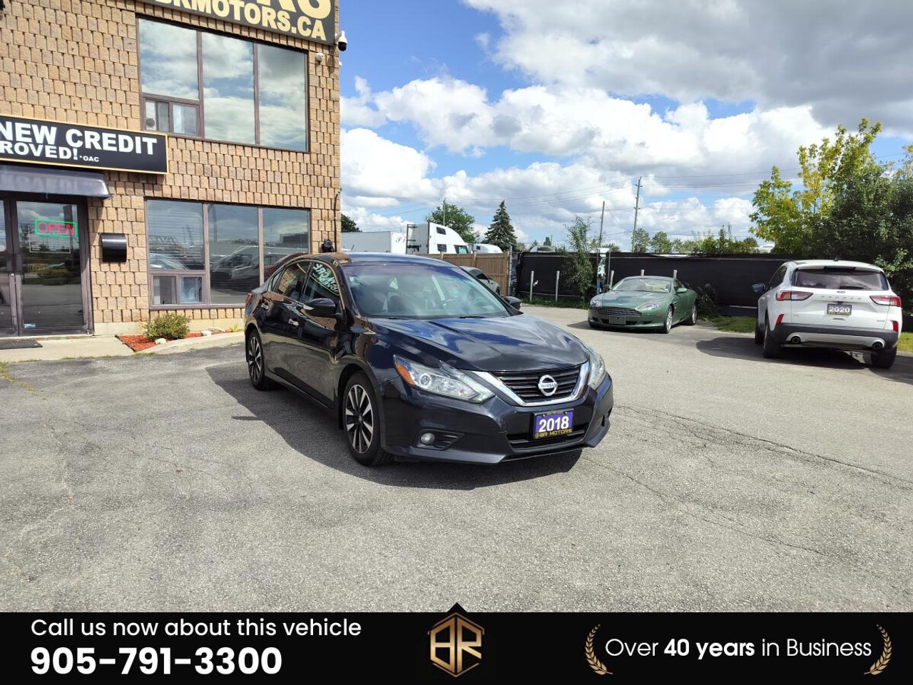 2018 Nissan Altima SL Photo