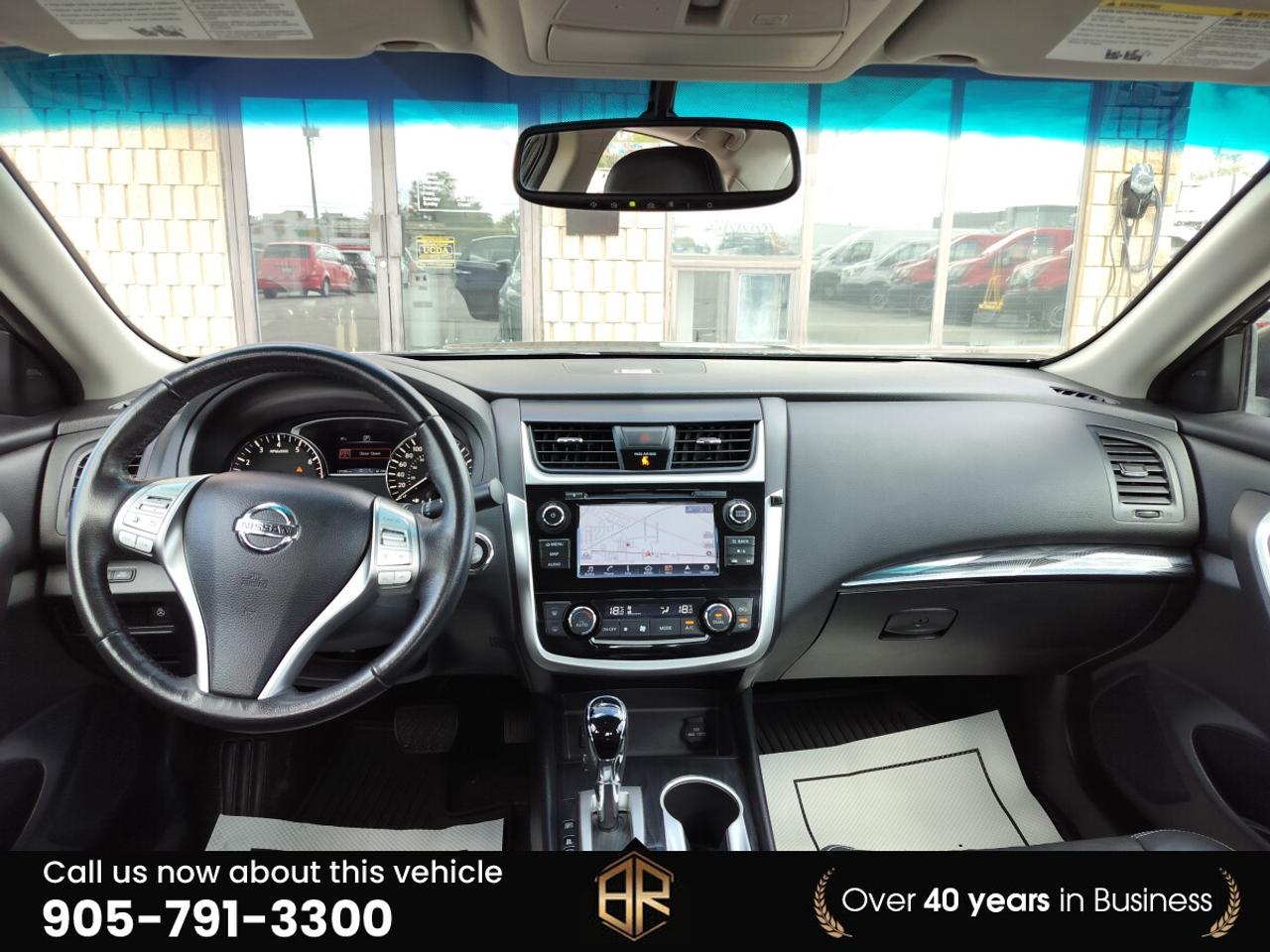 2018 Nissan Altima SL Photo