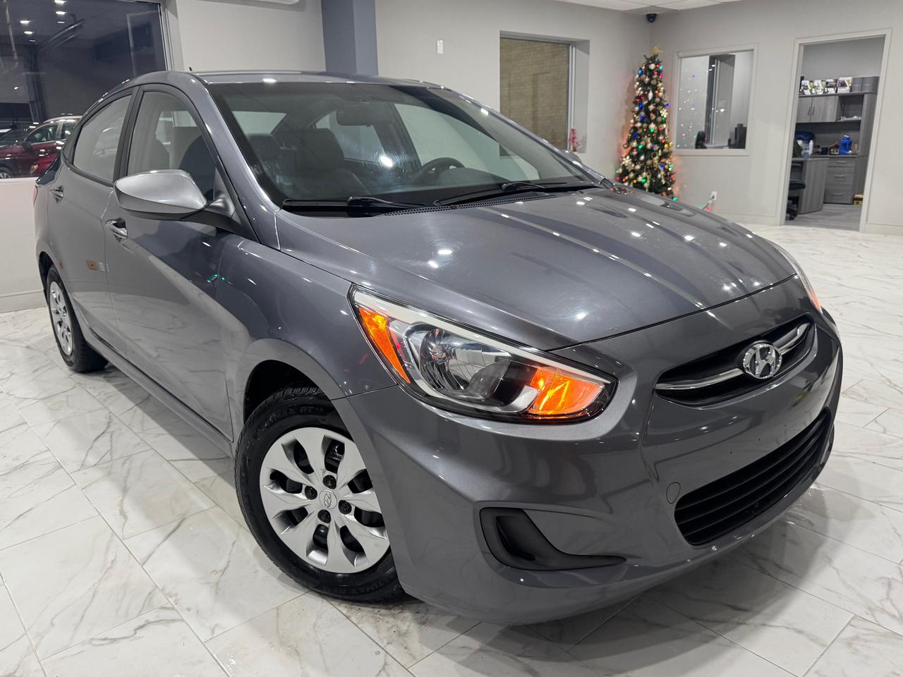 2015 Hyundai Accent GL+RustProofed+Remote Start+ONE OWNER+CLEAN CARFAX Photo
