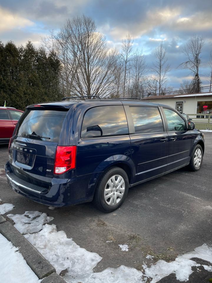 2016 Dodge Grand Caravan 4dr Wgn SXT - Photo #4