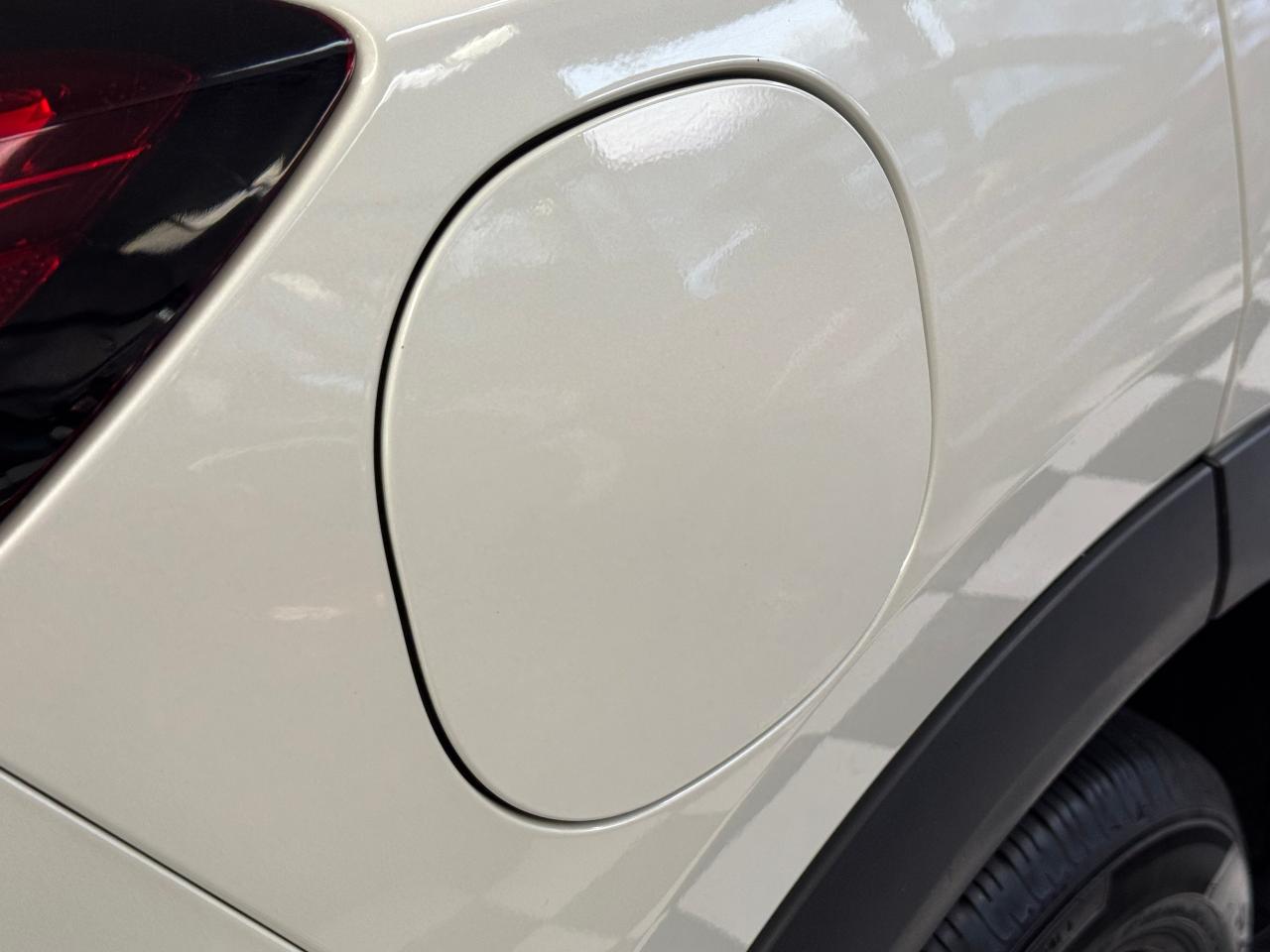 2021 Nissan Rogue SV Moonroof+BSM+Adaptive Cruise+CLEAN CARFAX - Photo #57