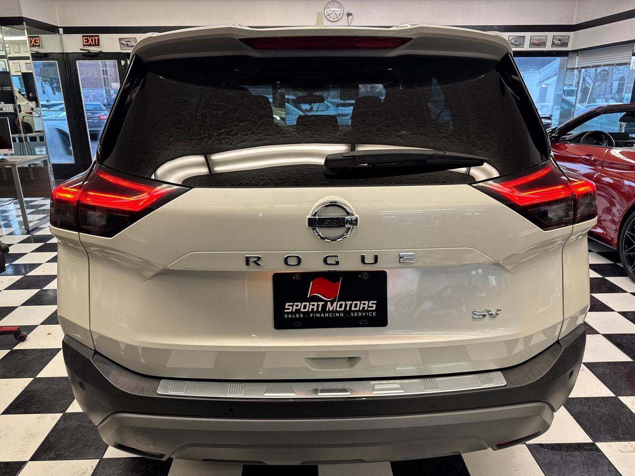 2021 Nissan Rogue SV Moonroof+BSM+Adaptive Cruise+CLEAN CARFAX - Photo #8