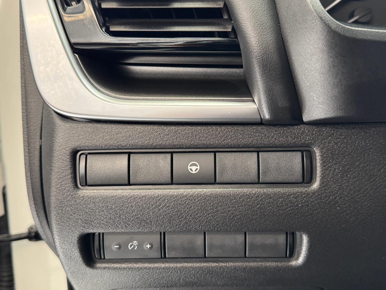 2021 Nissan Rogue SV Moonroof+BSM+Adaptive Cruise+CLEAN CARFAX - Photo #46