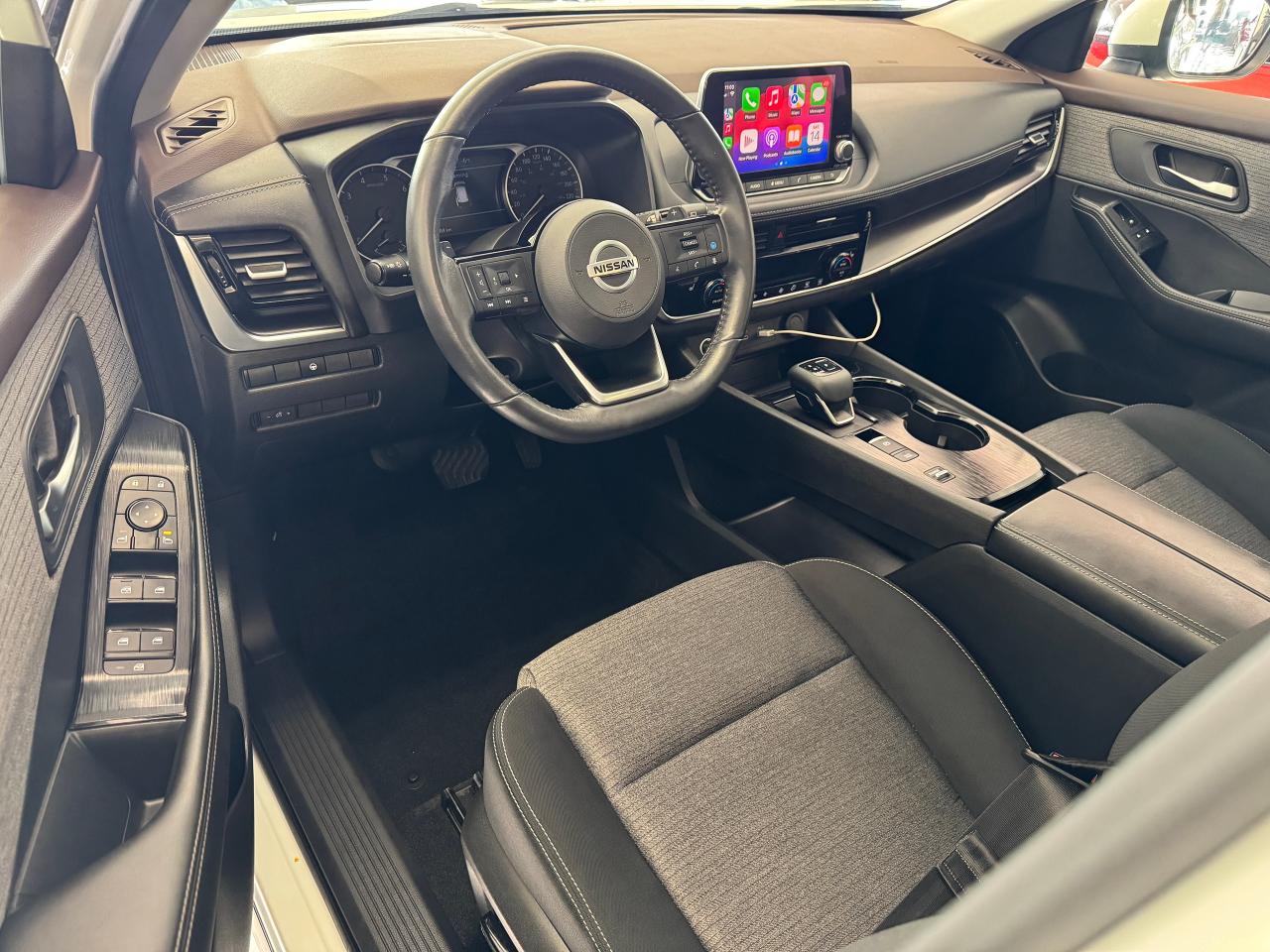 2021 Nissan Rogue SV Moonroof+BSM+Adaptive Cruise+CLEAN CARFAX - Photo #20