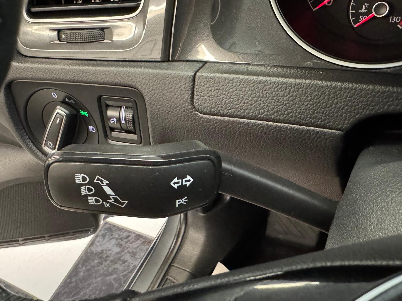 2019 Volkswagen Golf Comfortline+ApplePlay+Camera+Tinted+CLEAN CARFAX - Photo #35