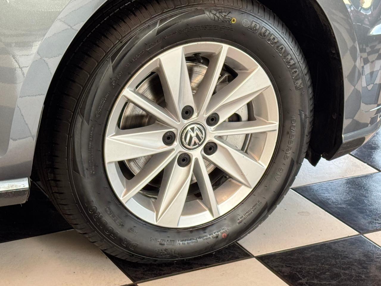 2019 Volkswagen Golf Comfortline+ApplePlay+Camera+Tinted+CLEAN CARFAX - Photo #42