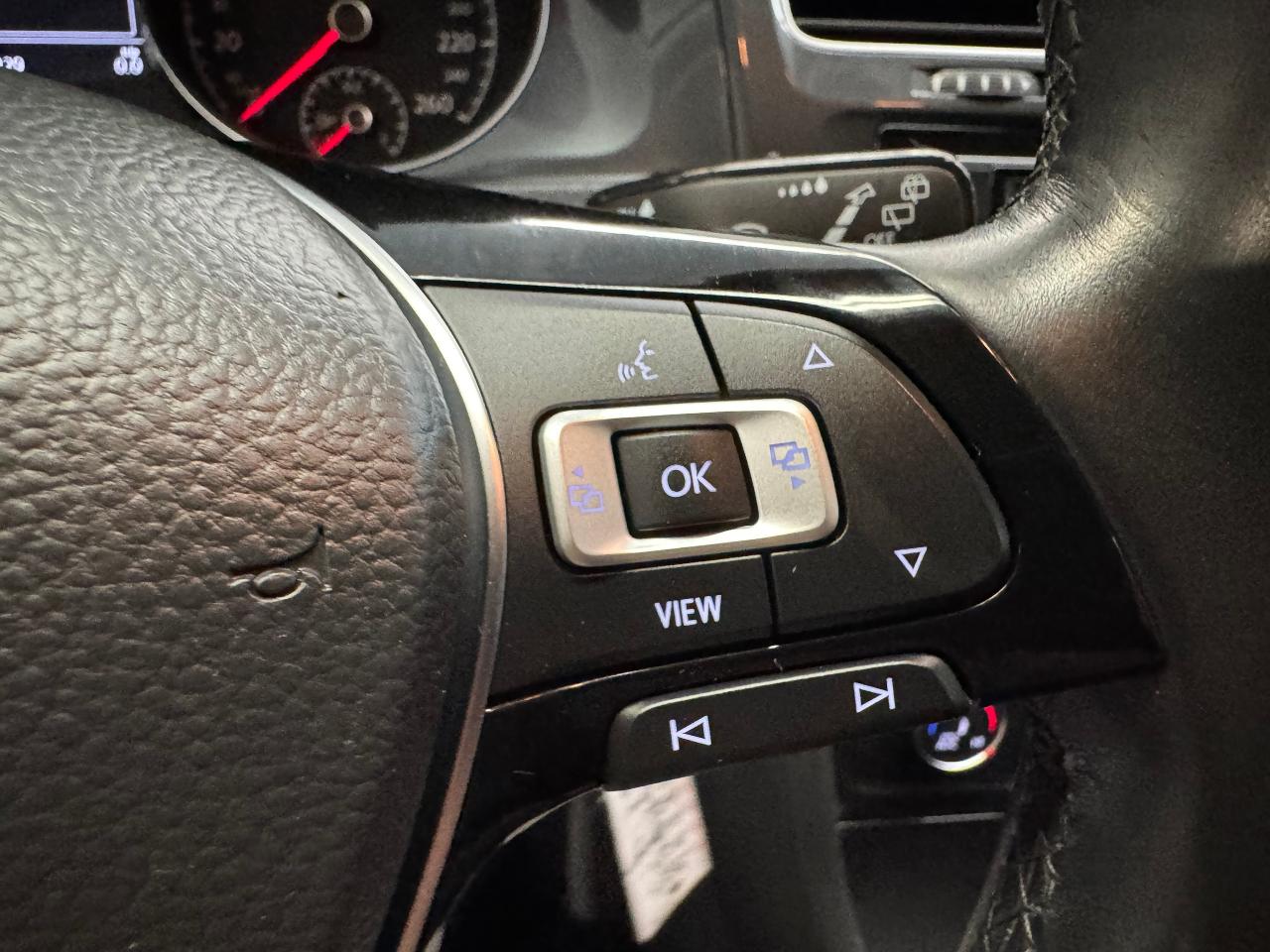 2019 Volkswagen Golf Comfortline+ApplePlay+Camera+Tinted+CLEAN CARFAX - Photo #32