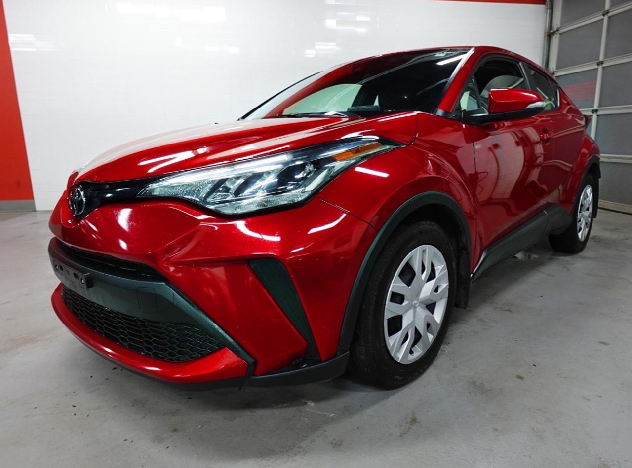 2020 Toyota C-HR WELL MAINTAIN,NO ACCIDENT,LANE ASSIST,BACK CAM - Photo #3