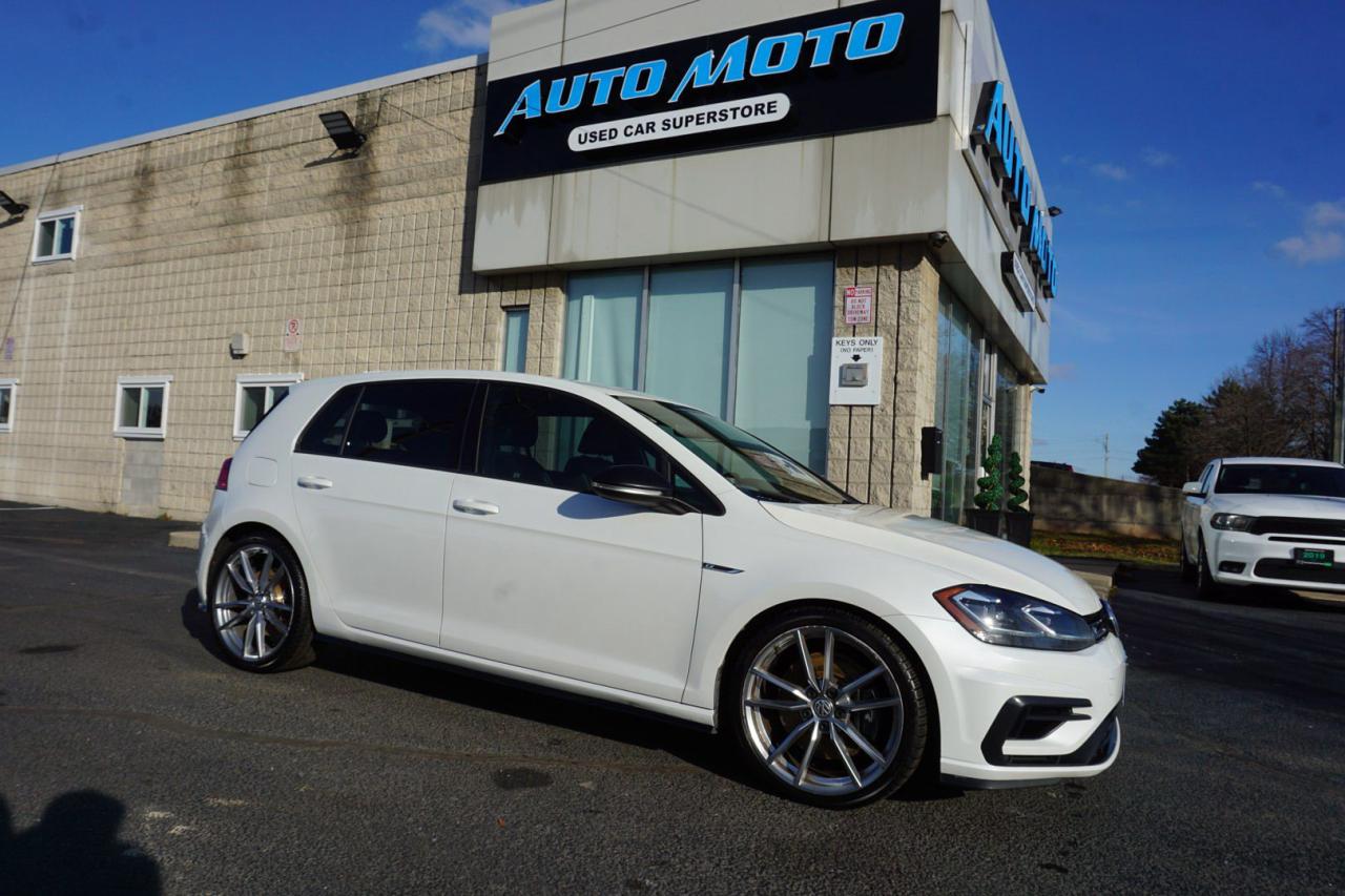 Used 2018 Volkswagen Golf R 6M AWD CERTIFIED *ACCIDENT FREE* CAMERA NAV BLUETOOTH LEATHER HEATED SEATS CRUISE ALLOYS for sale in Burlington, ON