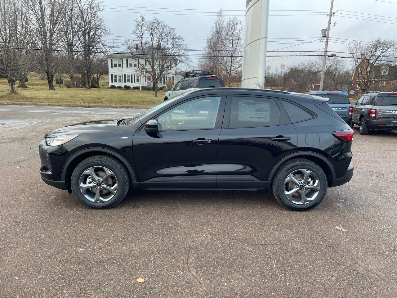 2025 Ford Escape ST-Line Select Photo