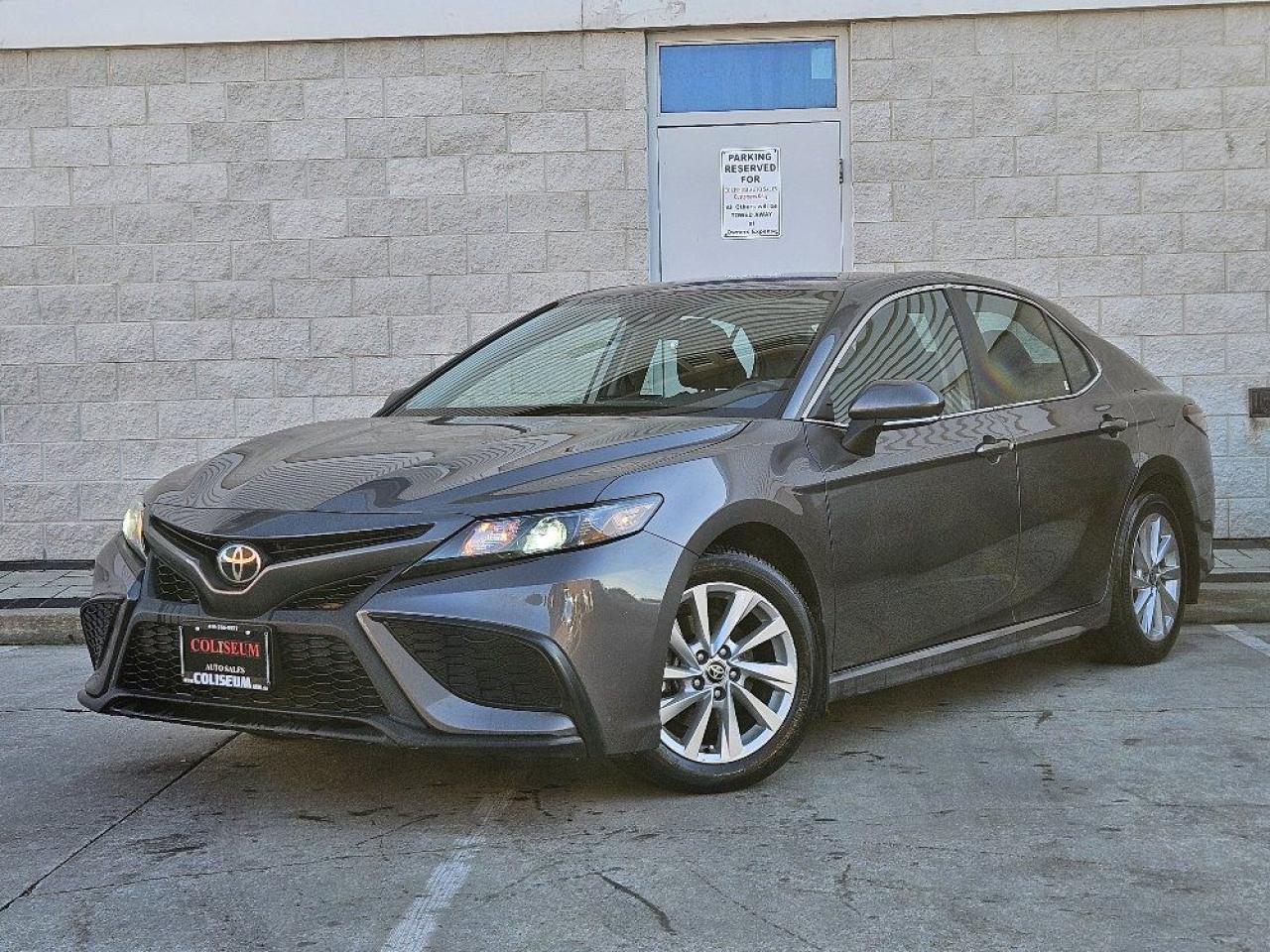 Used 2023 Toyota Camry SE-CARPLAY-HEATED SEATS-HEATED STEERING WHEEL for sale in Toronto, ON