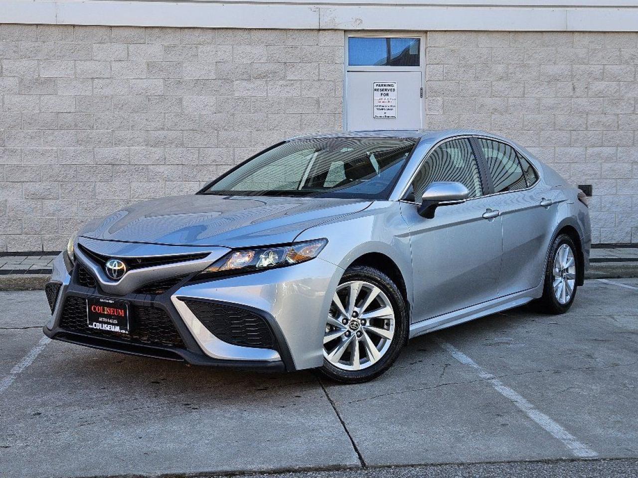 Used 2023 Toyota Camry SE-CARPLAY-HEATED SEATS-HEATED STEERING WHEEL for sale in Toronto, ON