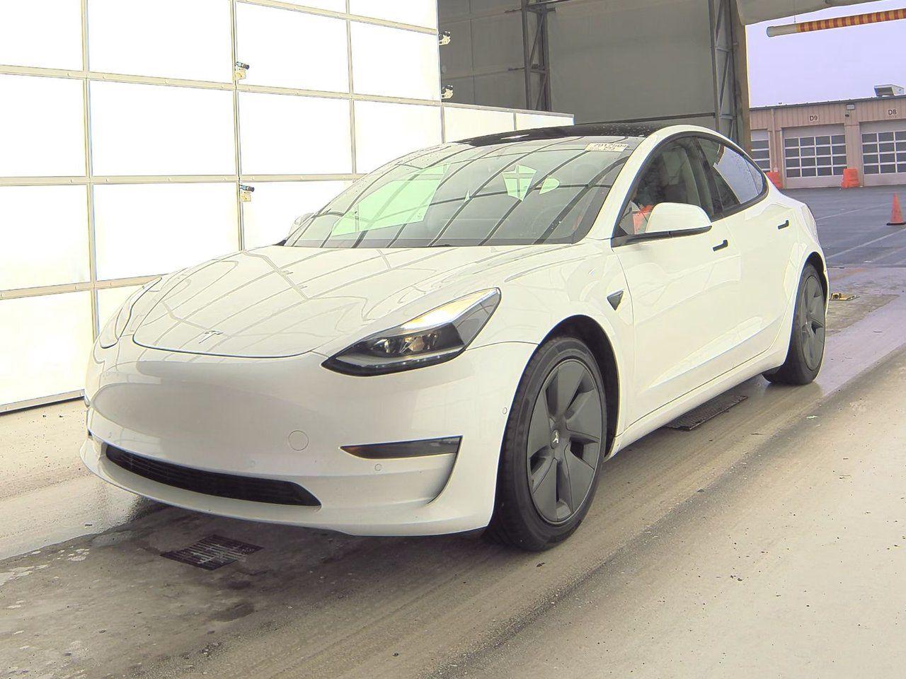 Used 2021 Tesla Model 3 STANDARD RANGE PLUS-AUTOPILOT-CLEAN CARFAX for sale in Toronto, ON