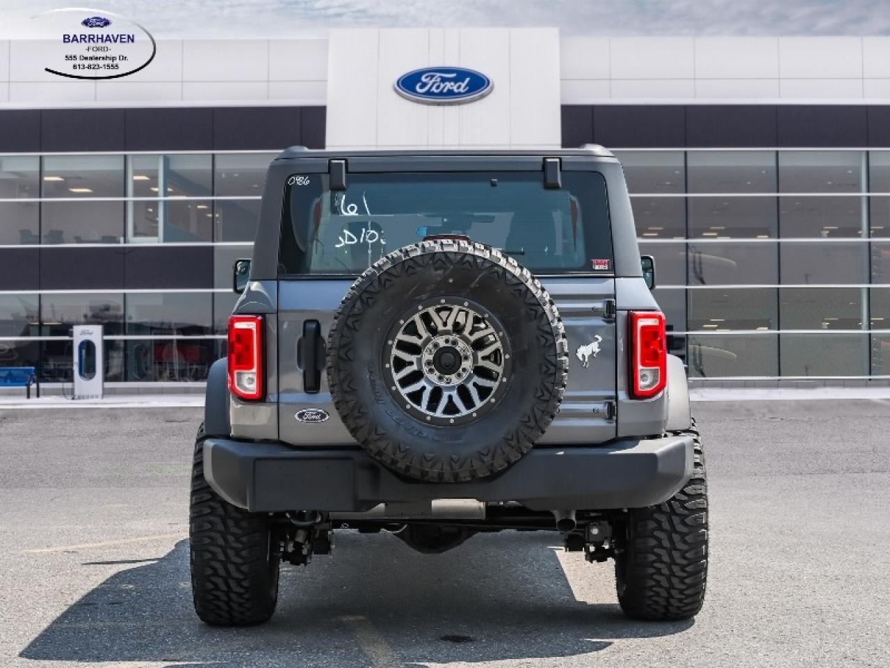 2025 Ford Bronco Base Photo3
