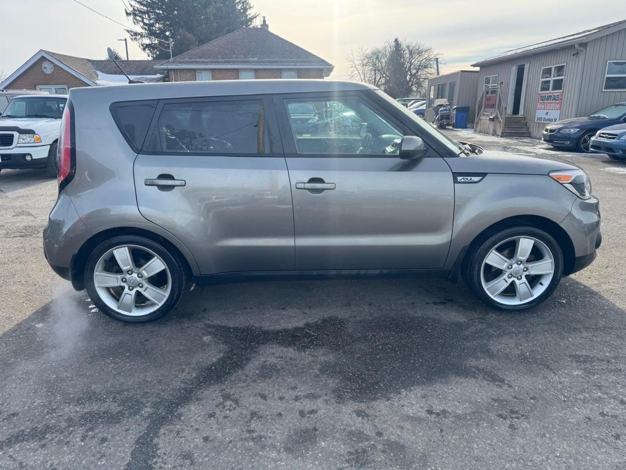 2018 Kia Soul LX, ONLY 166KMS, 2 SETS OF WHEELS, CERTIFIED - Photo #6