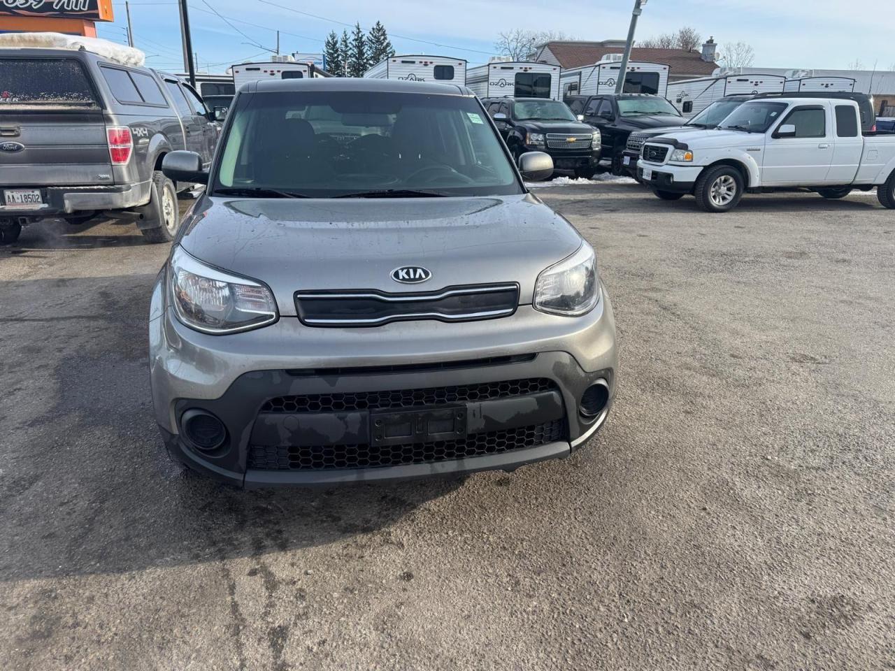 2018 Kia Soul LX, ONLY 166KMS, 2 SETS OF WHEELS, CERTIFIED - Photo #8