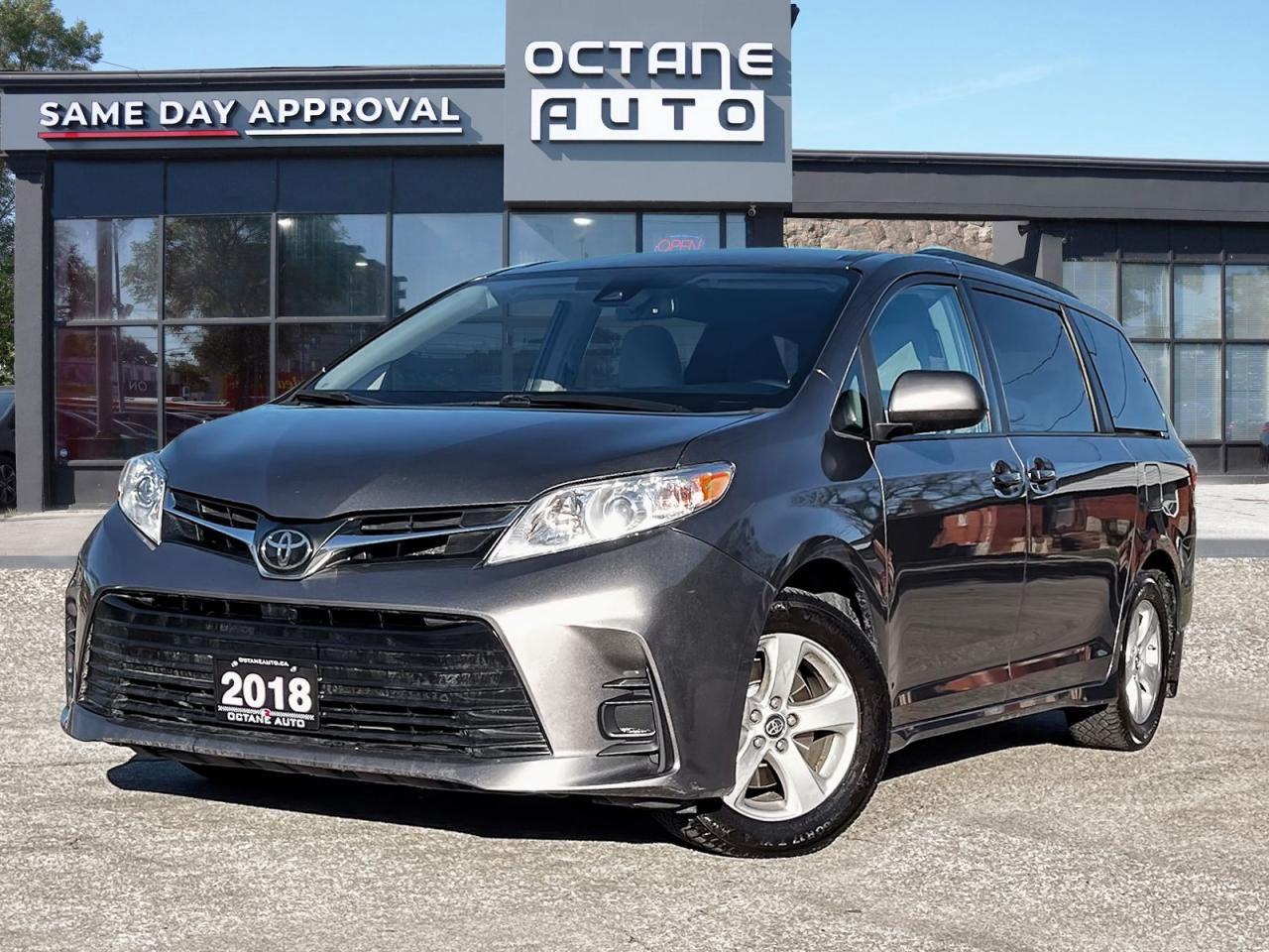 Used 2018 Toyota Sienna LE 8-Passenger for sale in Scarborough, ON