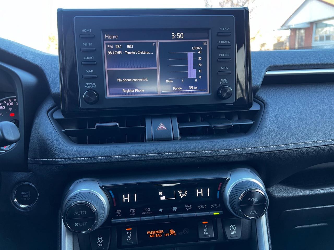 2021 Toyota RAV4 XLE AWD - Photo #11