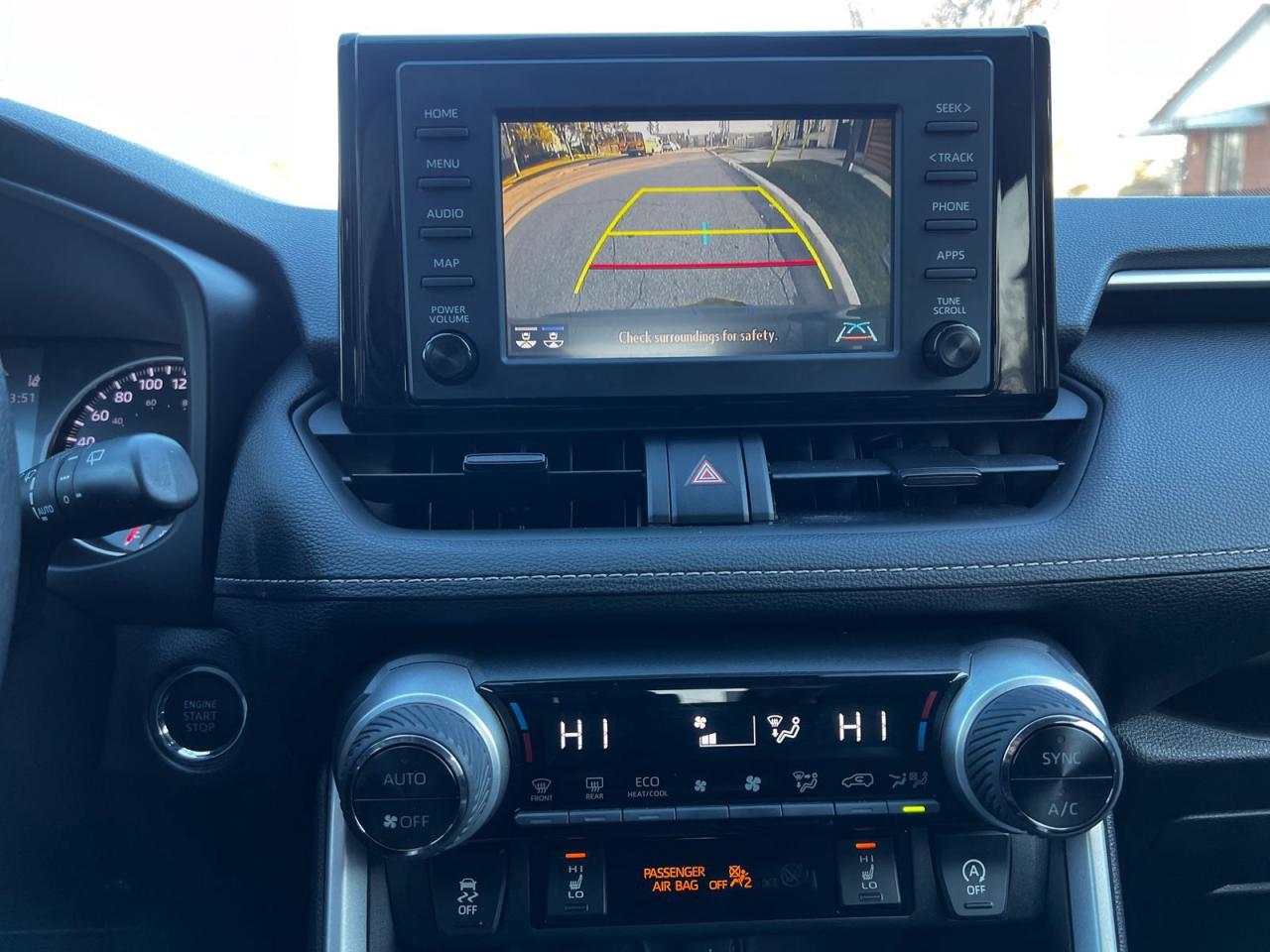 2021 Toyota RAV4 XLE AWD - Photo #14