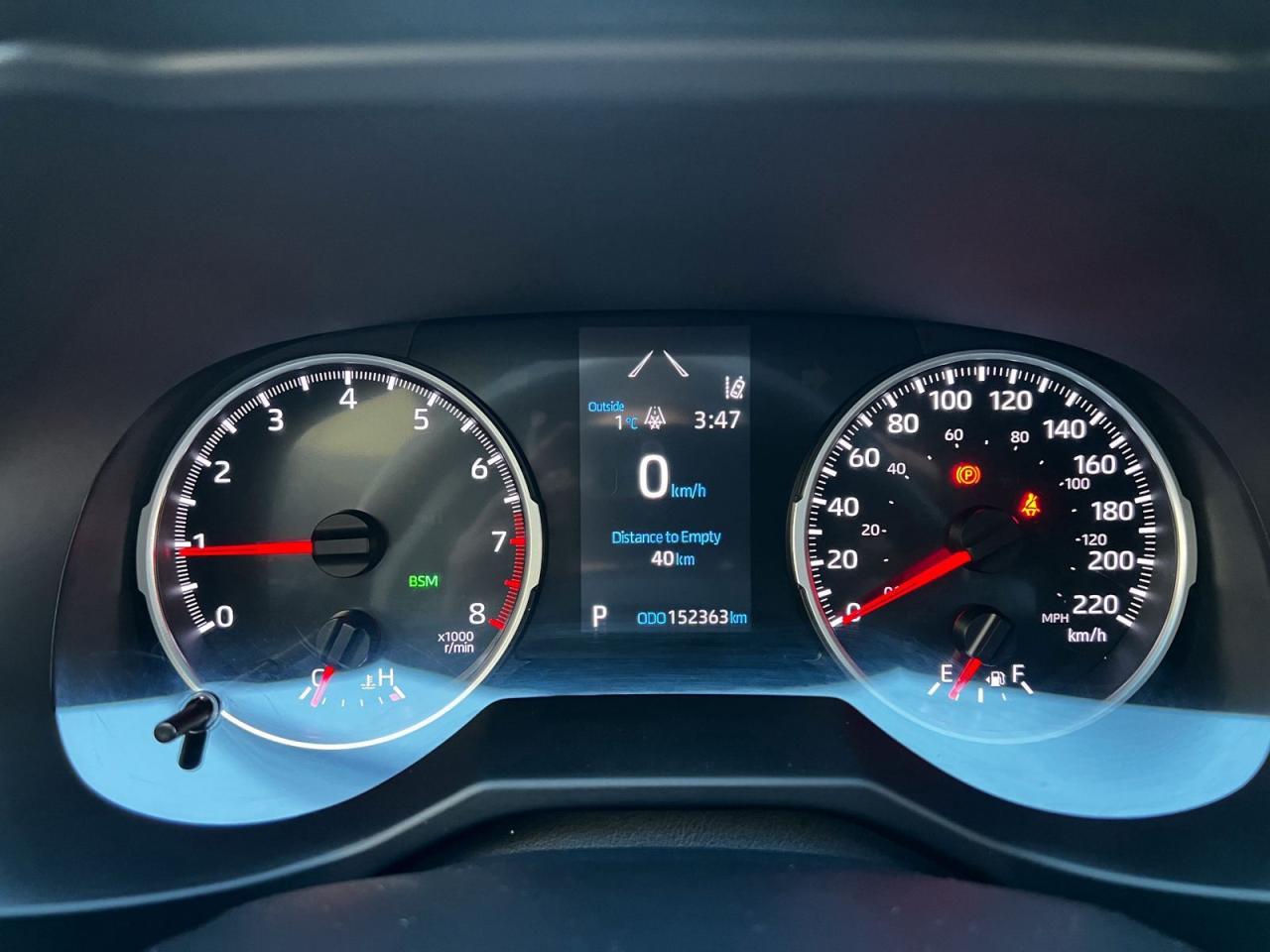 2021 Toyota RAV4 XLE AWD - Photo #8