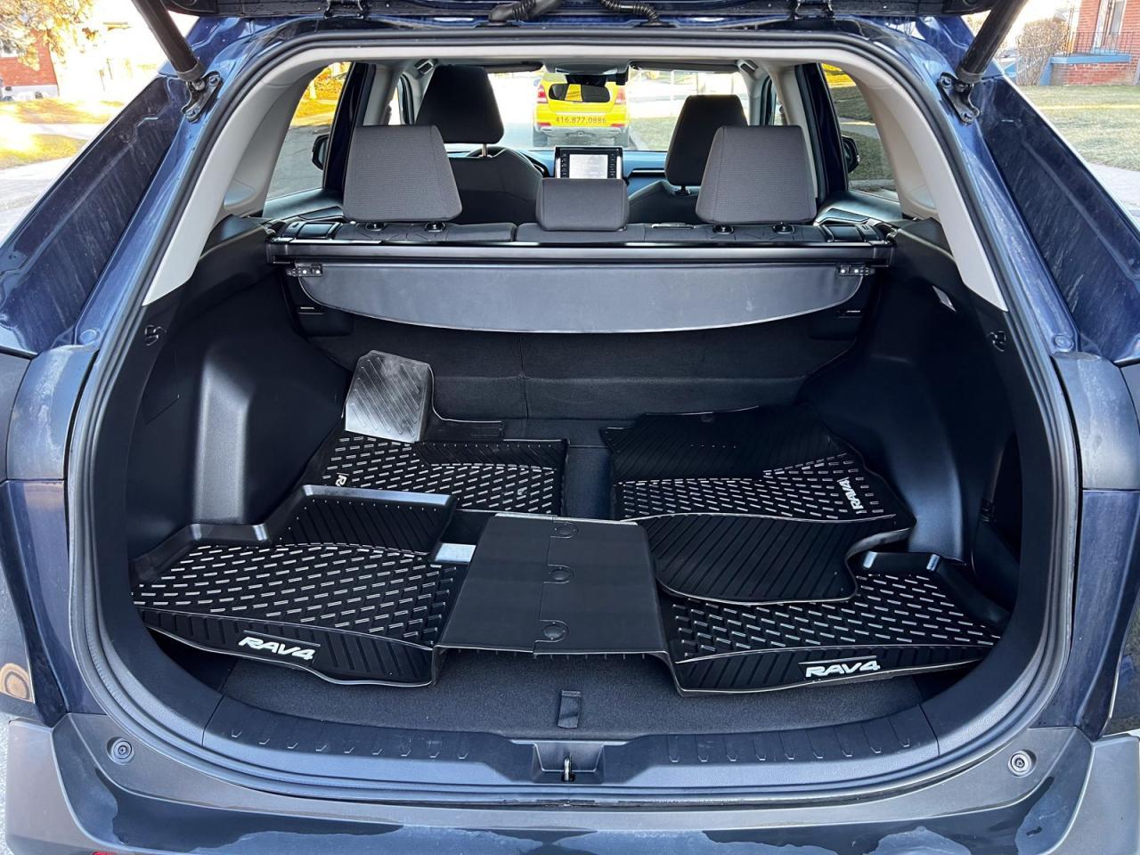 2021 Toyota RAV4 XLE AWD - Photo #25