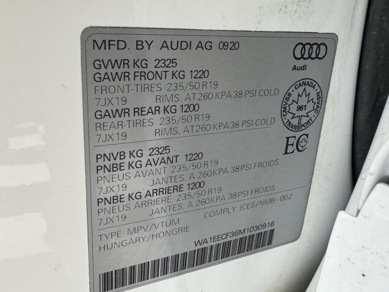 2021 Audi Q3 Progressiv BLK Optic PKG+S-LINE SPORT+CLEAN CARFAX - Photo #41