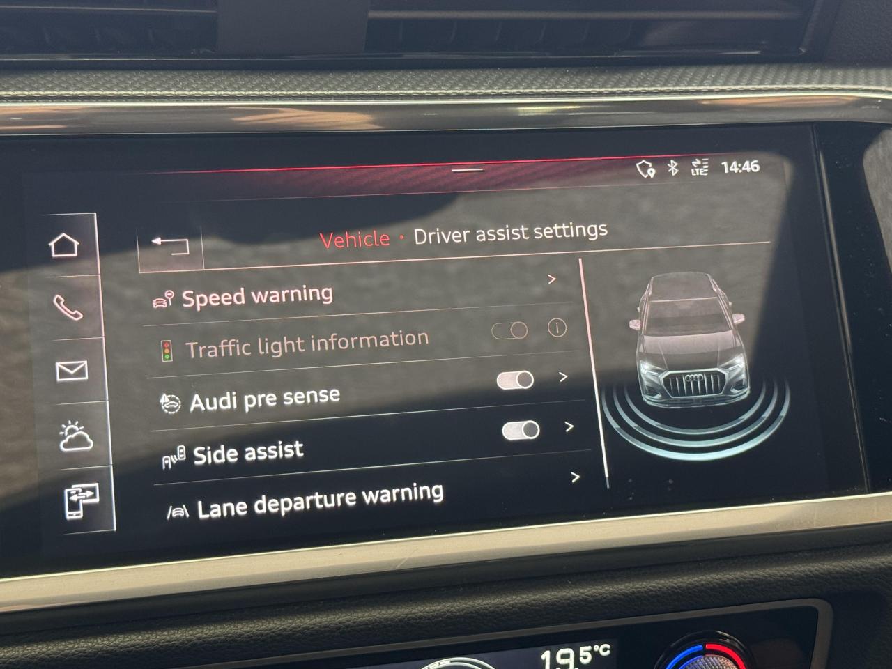 2021 Audi Q3 Progressiv BLK Optic PKG+S-LINE SPORT+CLEAN CARFAX - Photo #32