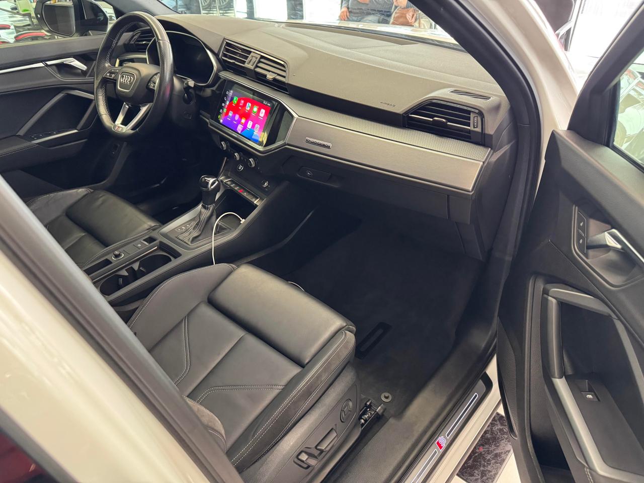2021 Audi Q3 Progressiv BLK Optic PKG+S-LINE SPORT+CLEAN CARFAX - Photo #21