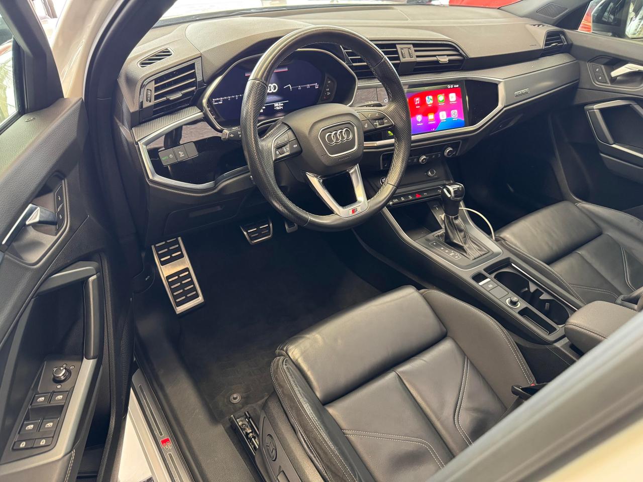 2021 Audi Q3 Progressiv BLK Optic PKG+S-LINE SPORT+CLEAN CARFAX - Photo #18