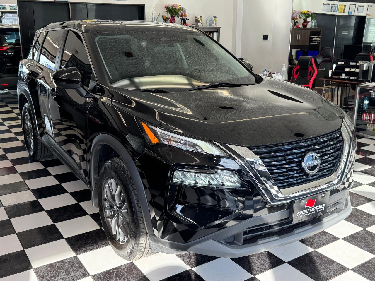 2022 Nissan Rogue S AWD+Blind Spot+LaneAssist+ApplePlay+CLEAN CARFAX Photo74