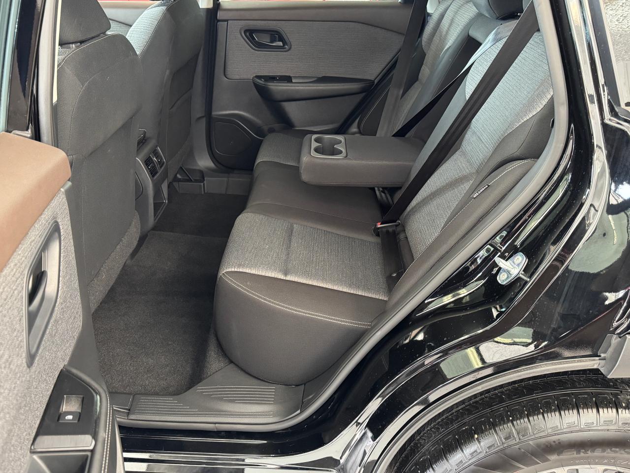 2022 Nissan Rogue S AWD+Blind Spot+LaneAssist+ApplePlay+CLEAN CARFAX Photo90