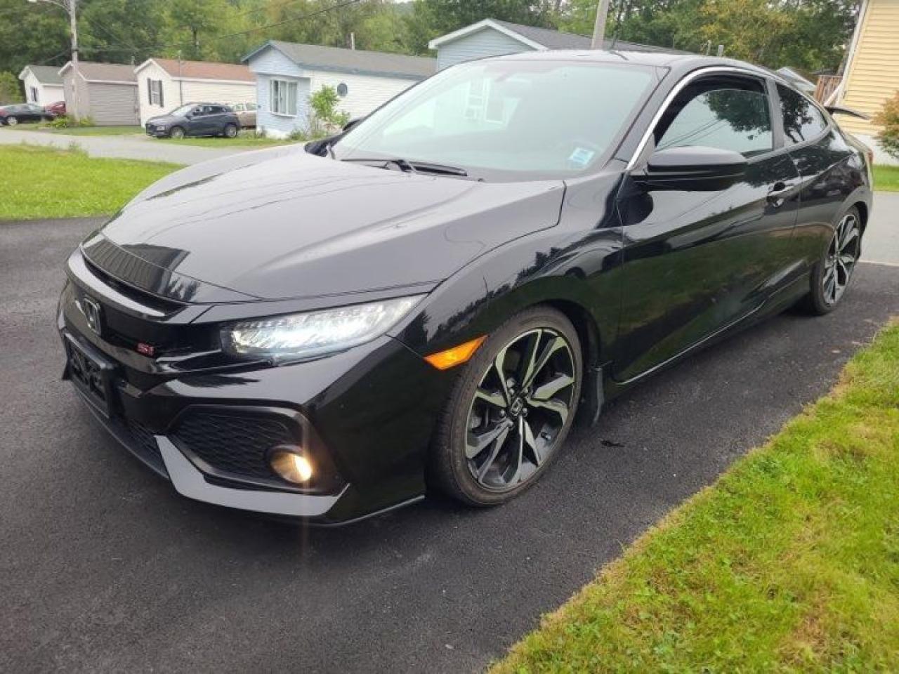 Used 2019 Honda Civic Si Coupe 6-Speed Manual, Nav, Sunroof, Heated Seats, CarPlay + Android, Rear Camera, Spoiler, Alloy Wheels for sale in Guelph, ON