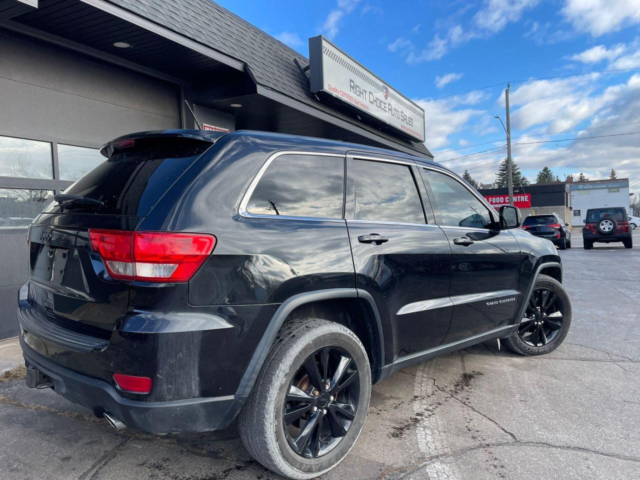 2012 Jeep Grand Cherokee 4WD 4dr Altitude *Ltd Avail* - Photo #14
