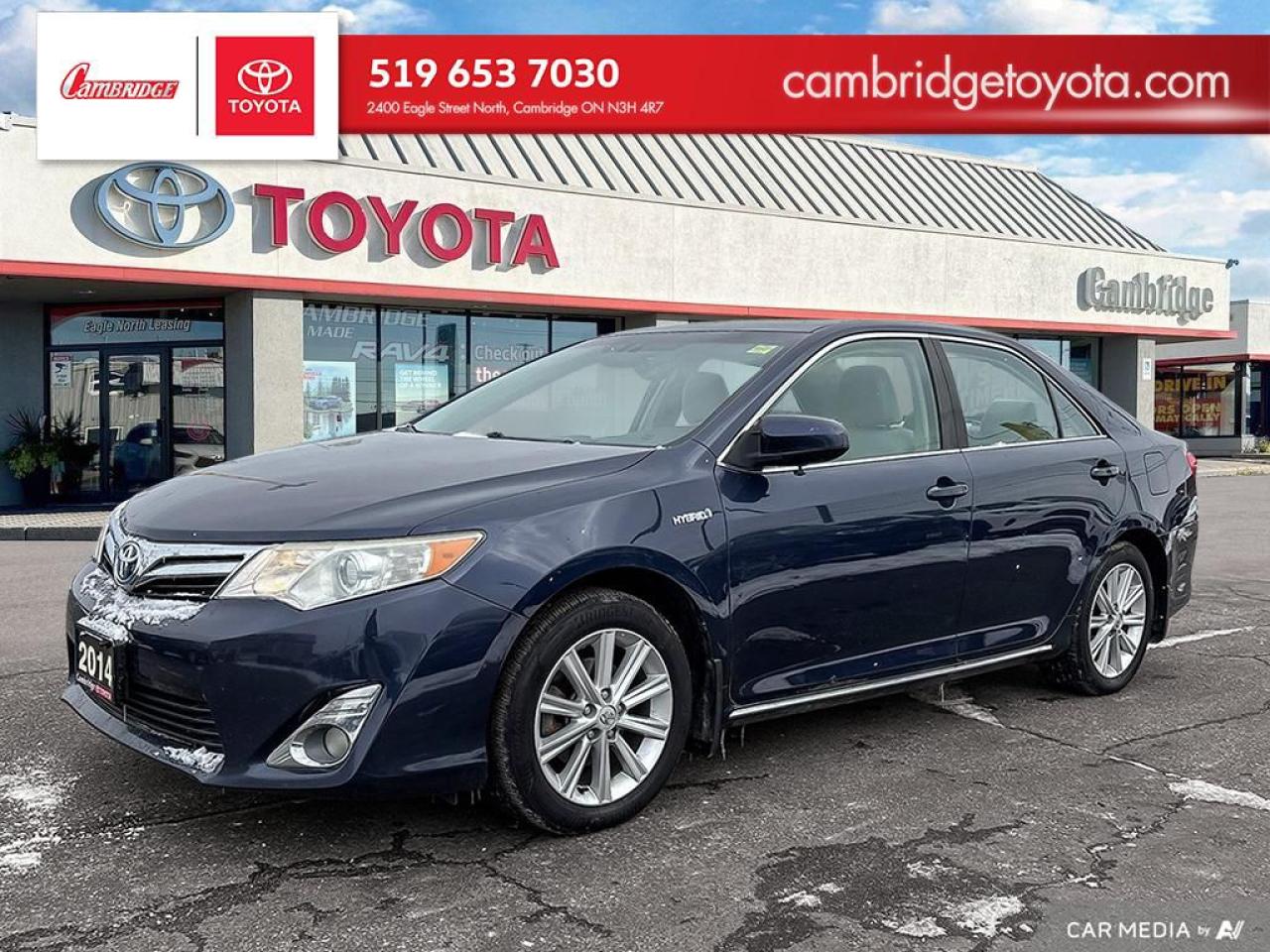 Used 2014 Toyota Camry HYBRID LE for sale in Cambridge, ON