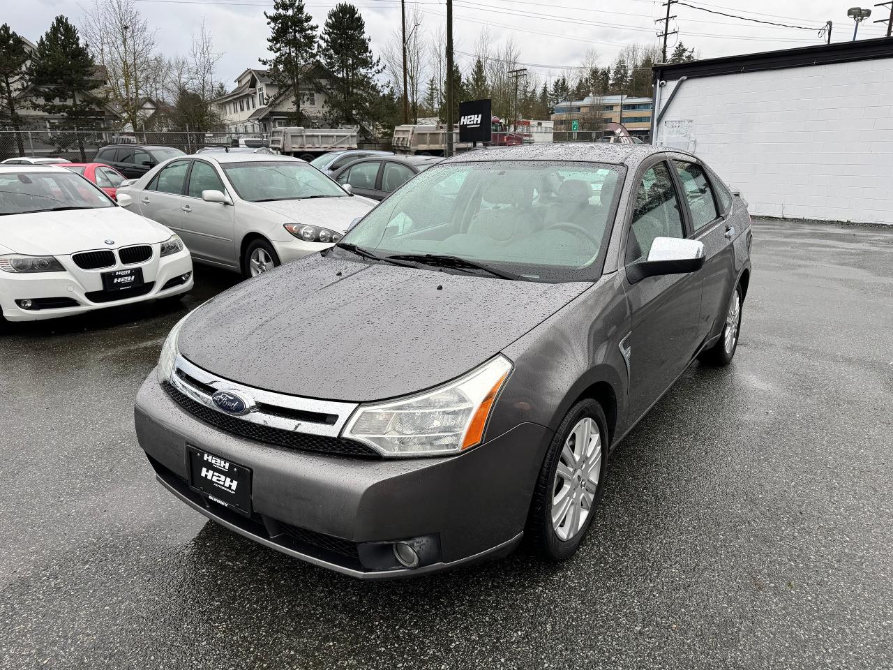 Used 2009 Ford Focus FINANCING AVAILABLE for sale in Surrey, BC