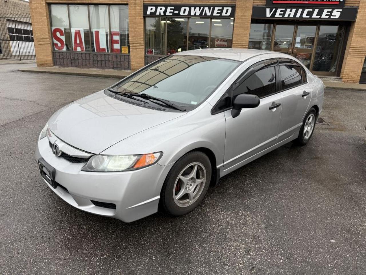 Used 2011 Honda Civic DX-G/SERVICE RECORDS/EXTRA SNOW TIRES &ALLOY WHEEL for sale in North York, ON