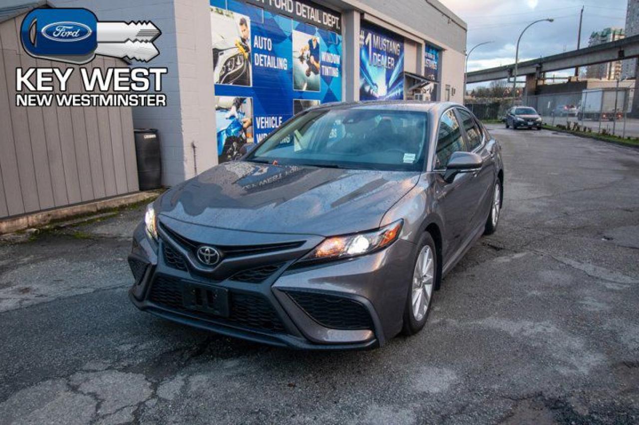 Used 2023 Toyota Camry SE Sunroof Leather Cam for sale in New Westminster, BC