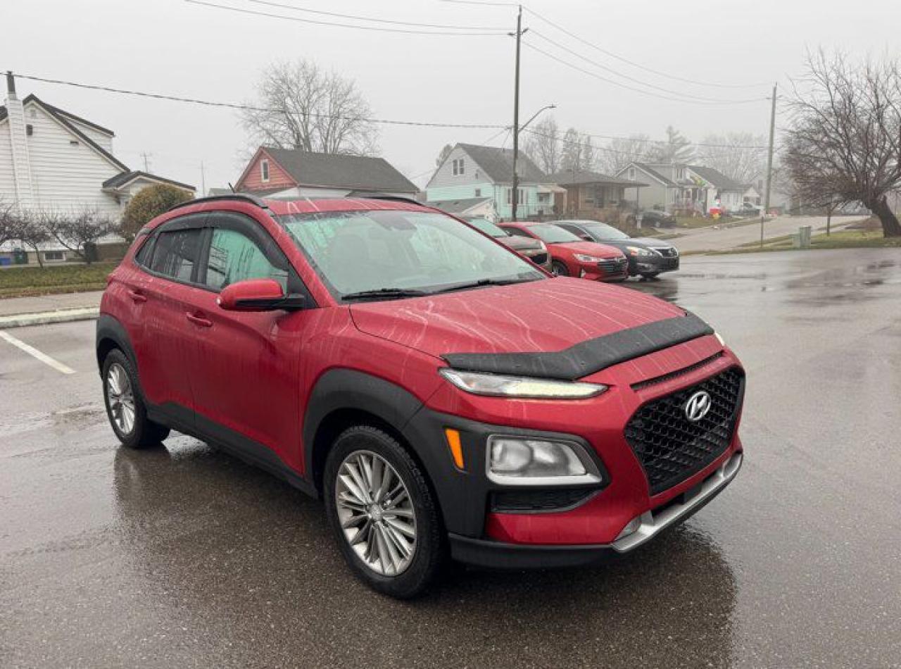 Used 2019 Hyundai KONA Luxury AWD | Leather | Sunroof | Heated Steering + Seats | CarPlay + Android | Rear Camera & more!! for sale in Guelph, ON